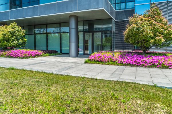 Commercial Gardening in Parrish