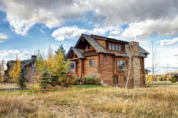 Cabin Landscaping in Parrish